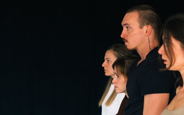 hq_oqueseescondenosilencioreptil_14